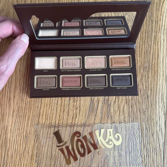 Sheglam - Wonka Bar Eyeshadow Palette in Brown & Gold - Picture 4 of 4